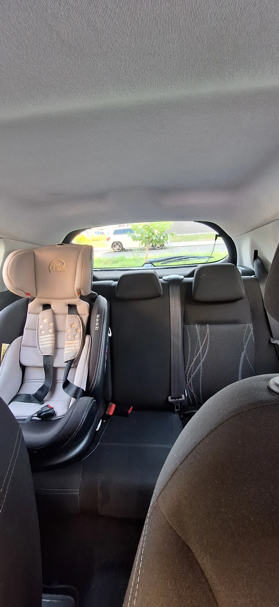 Peugeot 208 | Mobile.bg � ����������� 8