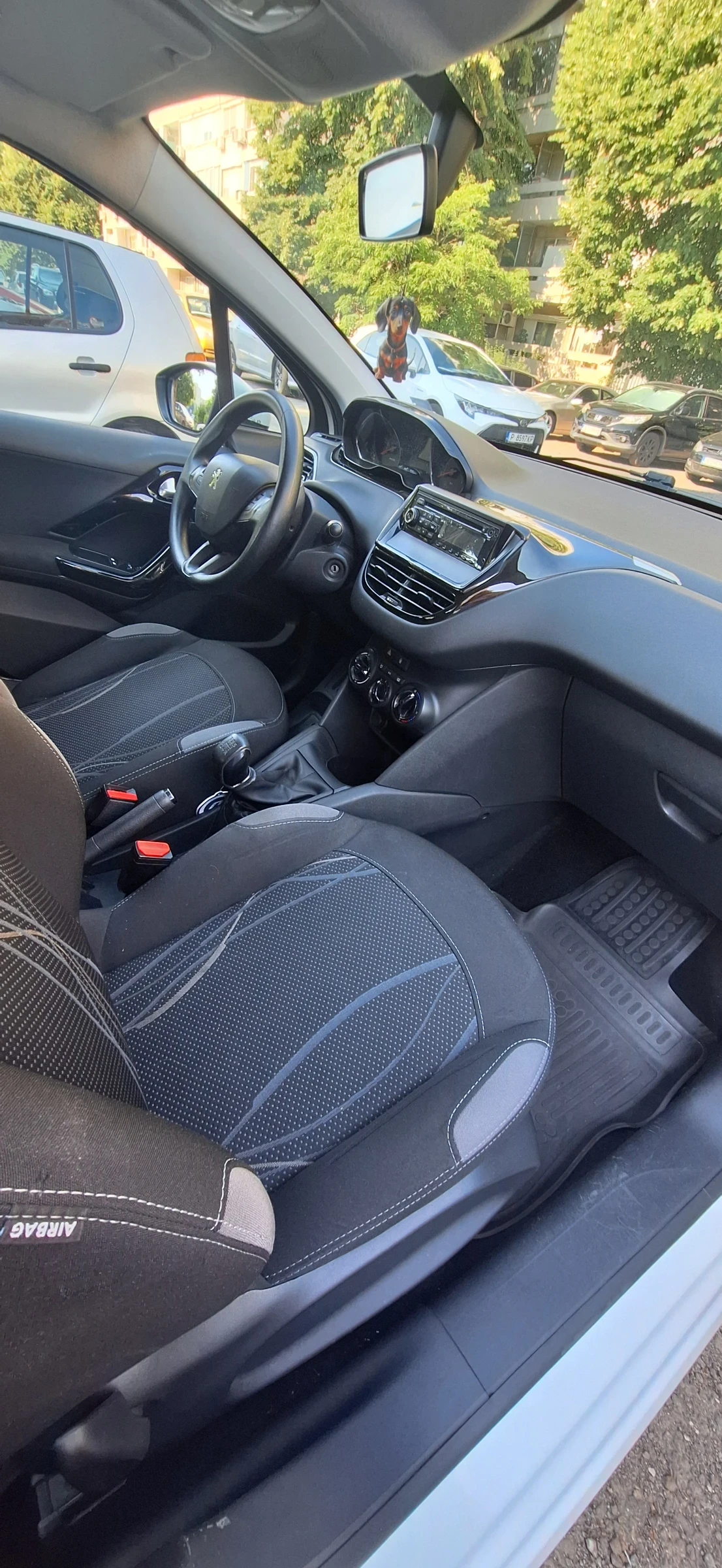 Peugeot 208 | Mobile.bg � ����������� 9
