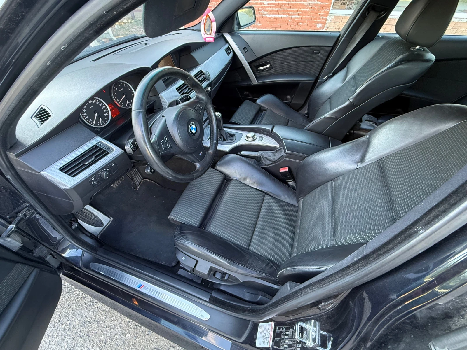 BMW 525 M-Pack LPG, снимка 7 - Автомобили и джипове - 55284827