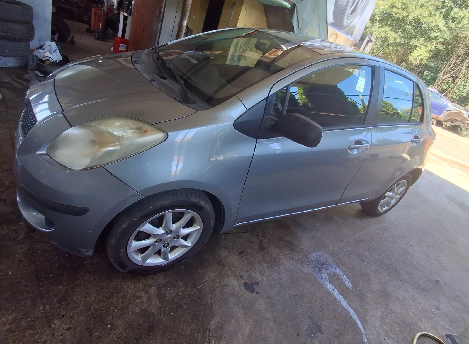 Toyota Yaris, снимка 4 - Автомобили и джипове - 55541861