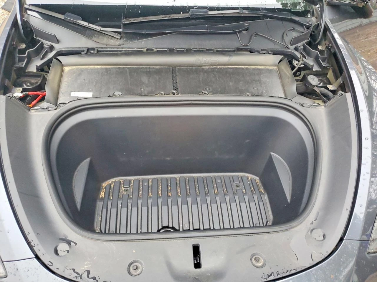 Tesla Model Y DUALMOTOR* ALL* WHEEL* DRIVE*  | Mobile.bg � ����������� 12