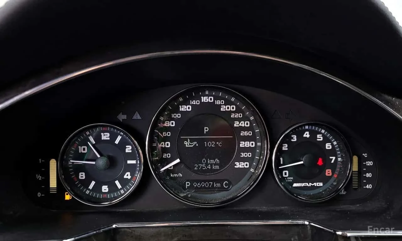Mercedes-Benz CLS 63 AMG  ПОДГРЕВ/ОБДУХВАНЕ/ПАМЕТ/ШИБЕДАХ/, снимка 8 - Автомобили и джипове - 56165805