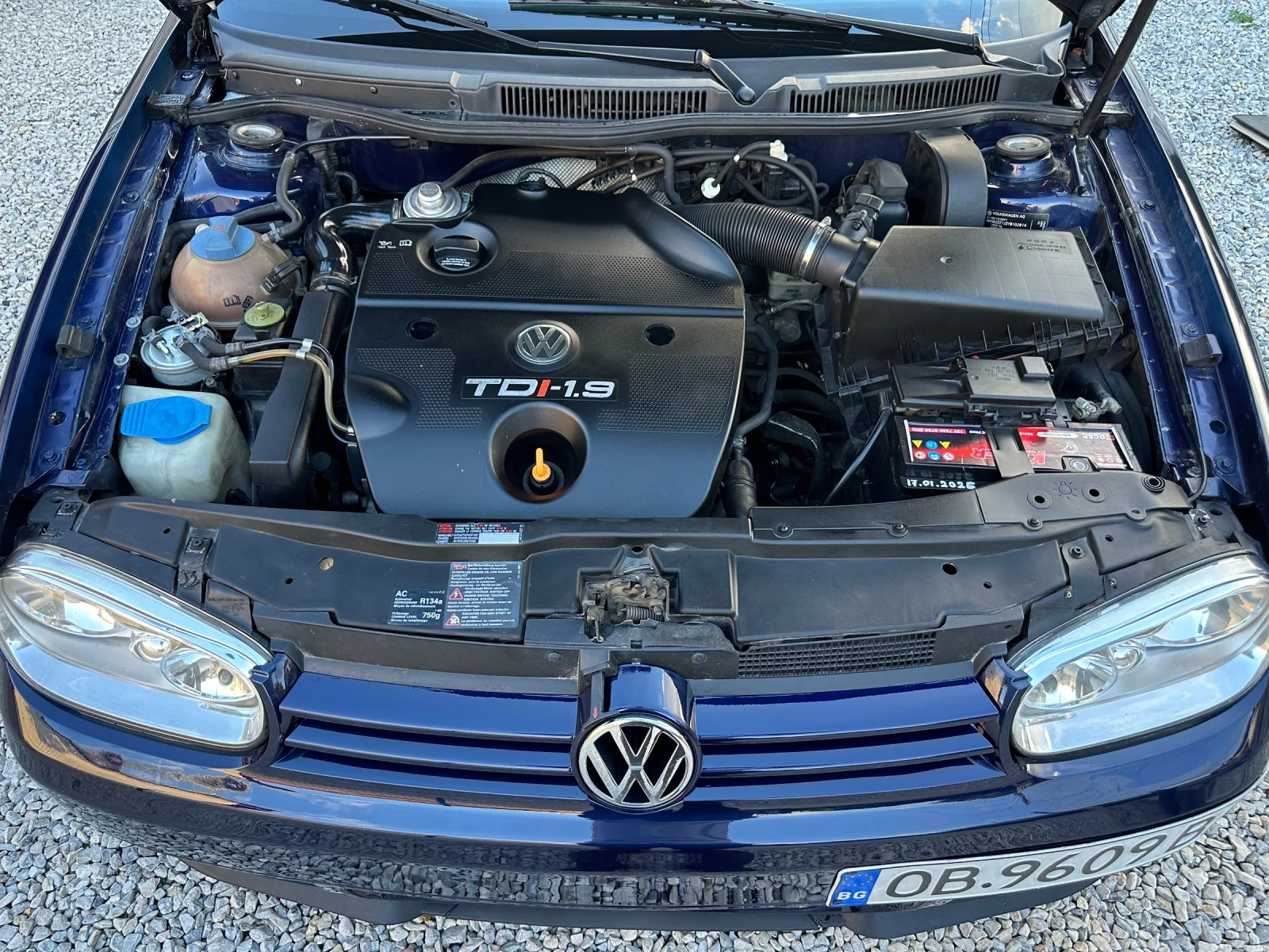 VW Golf 1.9 TDI 110hp, снимка 10 - Автомобили и джипове - 56313629