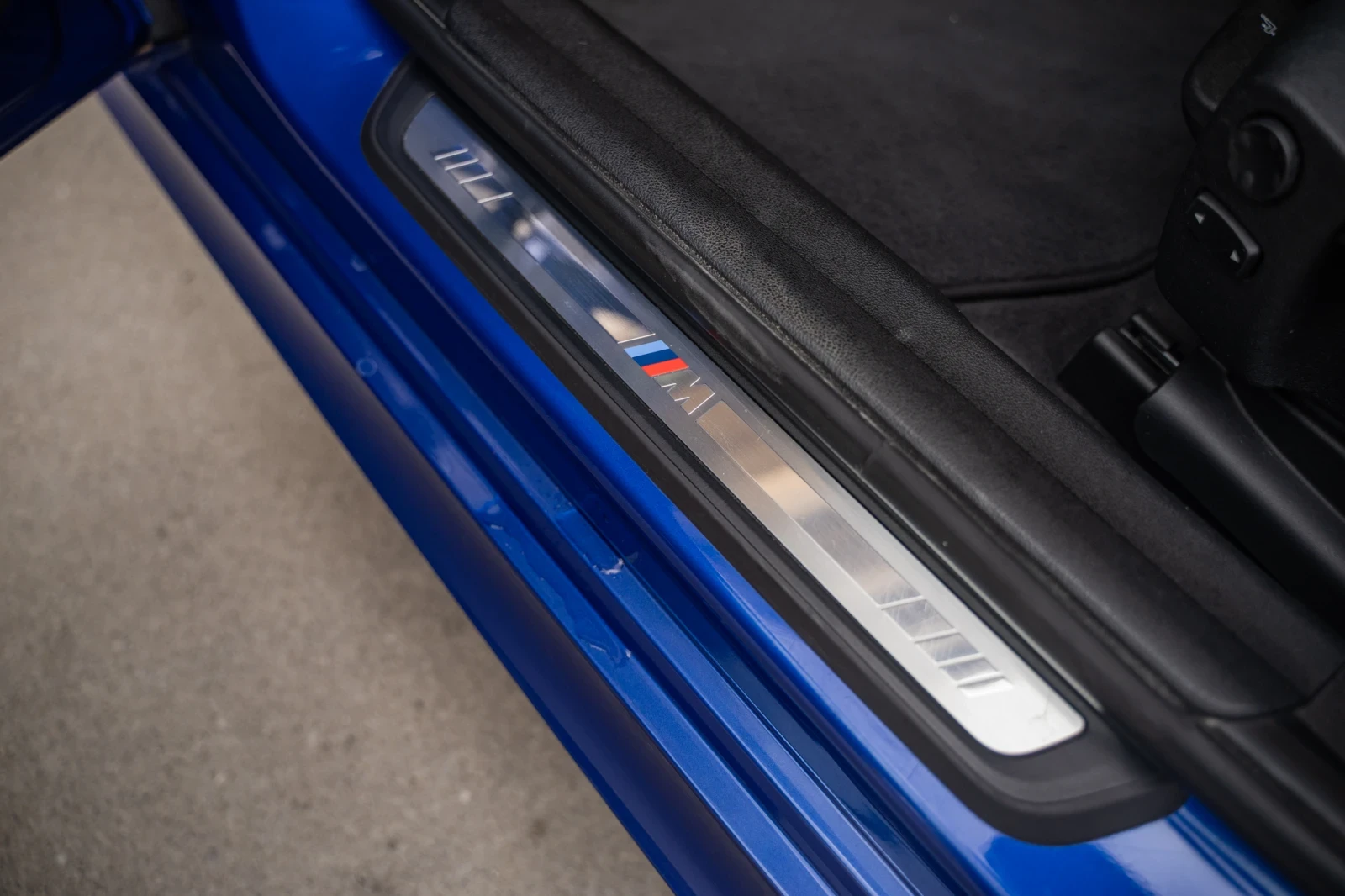BMW 320, снимка 6 - Автомобили и джипове - 56330665