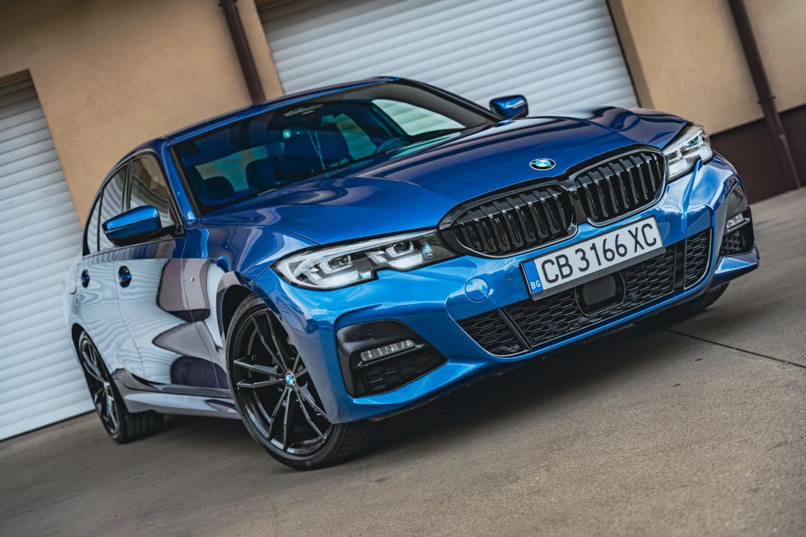 BMW 320, снимка 15 - Автомобили и джипове - 56330665