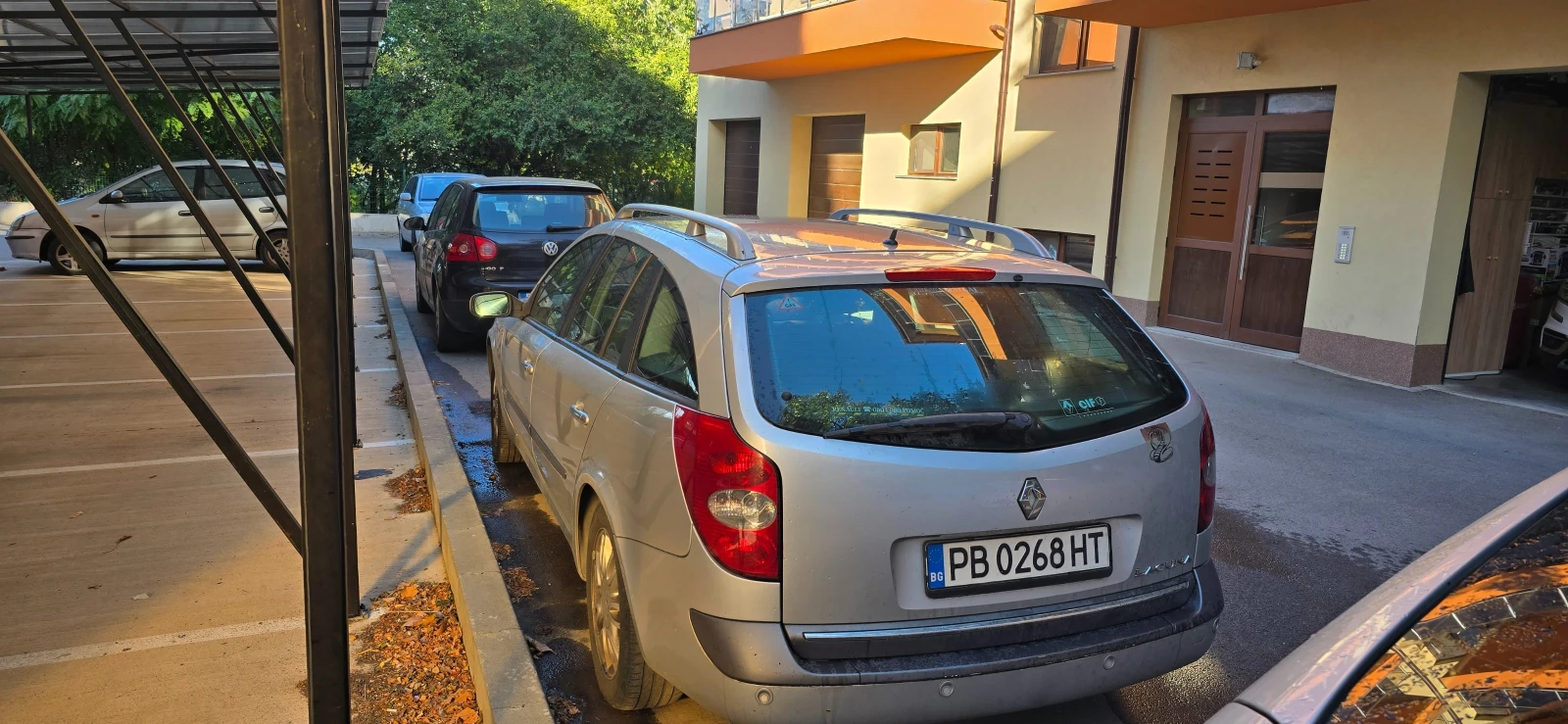 Renault Laguna 2-фейслифт, снимка 4 - Автомобили и джипове - 56339276