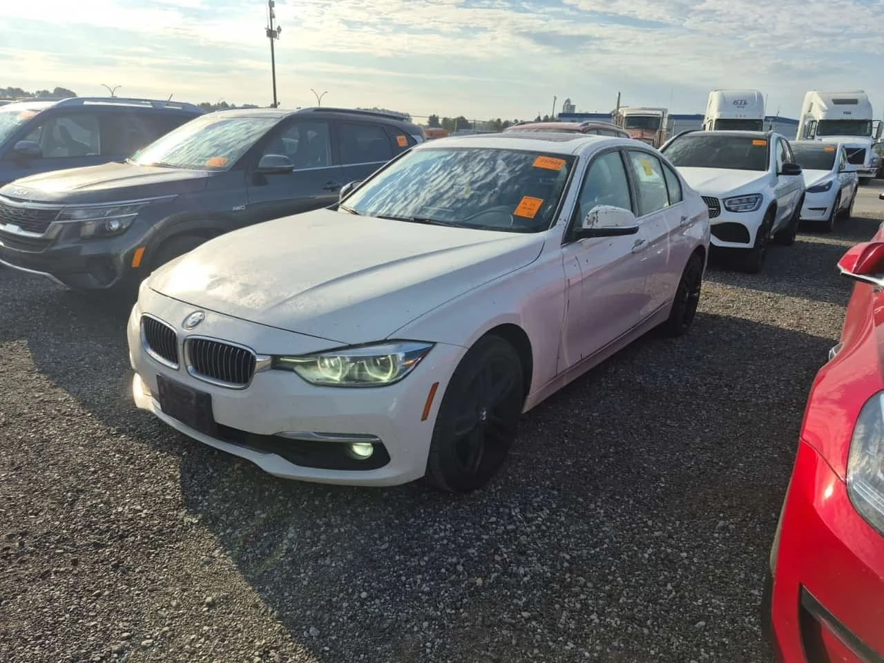 BMW 330 I XDRIVE SEDAN 4D * CARFAX * АВТОКРЕДИТ * 