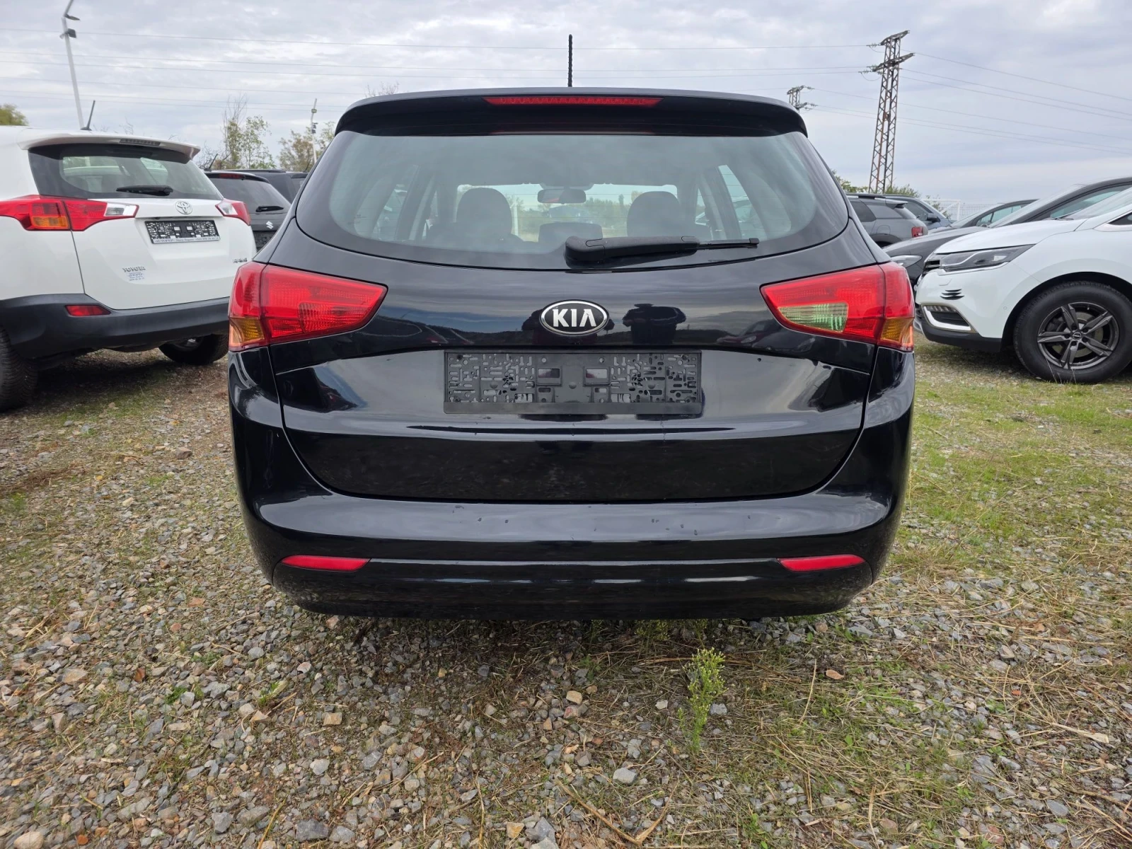 Kia Ceed, снимка 6 - Автомобили и джипове - 56691505
