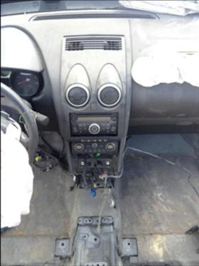 Nissan Qashqai 2,0, снимка 2