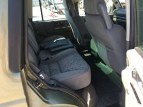 Land Rover Discovery 2.5TD5 на части, снимка 5