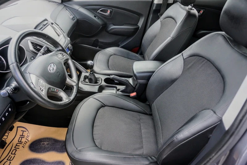 Hyundai IX35 2.0CRDI XPOSSIBLE, снимка 6 - Автомобили и джипове - 37740783