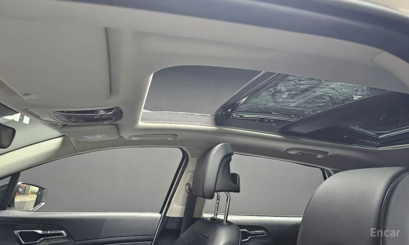 Kia Sportage 1.6 TURBO SIGNATURE GRAVITY* НАЙ-ВИСОКO ОБОРУДВАНЕ, снимка 17 - Автомобили и джипове - 51273844