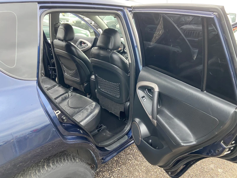 Toyota Rav4 2.0 GAZ ГЪРЦИЯ, снимка 13 - Автомобили и джипове - 52567808