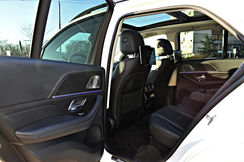 Mercedes-Benz GLE 400 AMG* AIRMAT* 360CAM* PANORAMA* MASSAGE* BURMEISTER, снимка 11 - Автомобили и джипове - 52664806