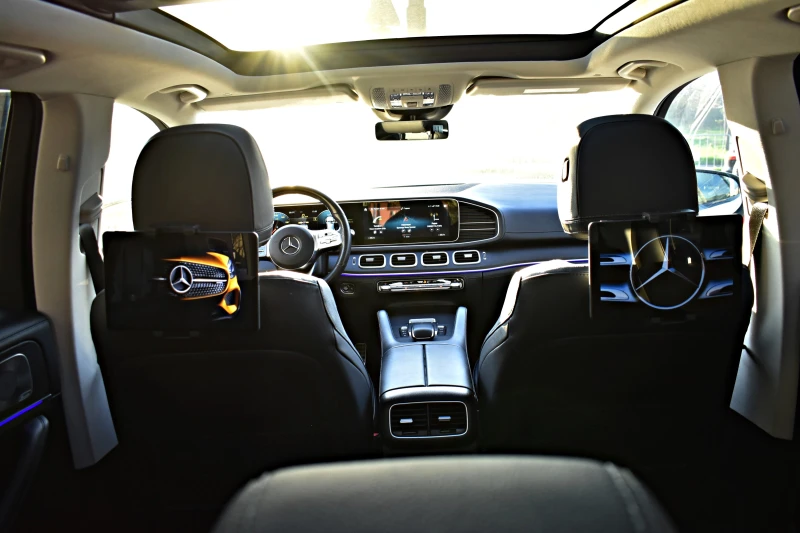 Mercedes-Benz GLE 400 AMG* AIRMAT* 360CAM* PANORAMA* MASSAGE* BURMEISTER, снимка 15 - Автомобили и джипове - 52664806