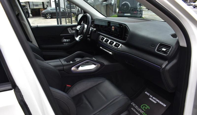 Mercedes-Benz GLE 400 AMG* AIRMAT* 360CAM* PANORAMA* MASSAGE* BURMEISTER, снимка 14 - Автомобили и джипове - 52664806