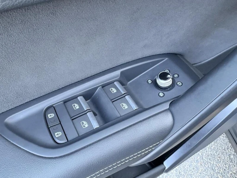 Audi SQ5 * PROGRESSIVE* CARFAX * БЕЗ ПЪРВОНАЧАЛНА ВНОСКА, снимка 12 - Автомобили и джипове - 52905712