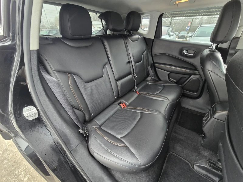 Jeep Compass 2.0MJT 140к.с LIMITED 4WD, снимка 14 - Автомобили и джипове - 53200082
