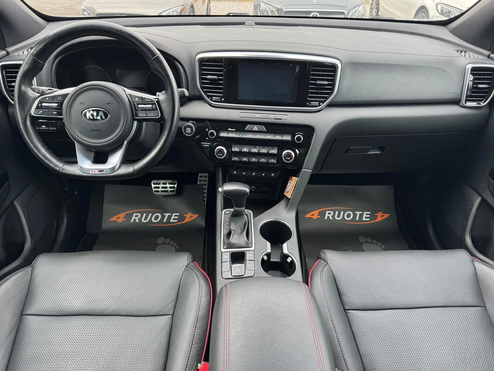 Kia Sportage 1.6CRDi GT-Line Подгрев/Обдухване/Камера/Keyless - изображение 9