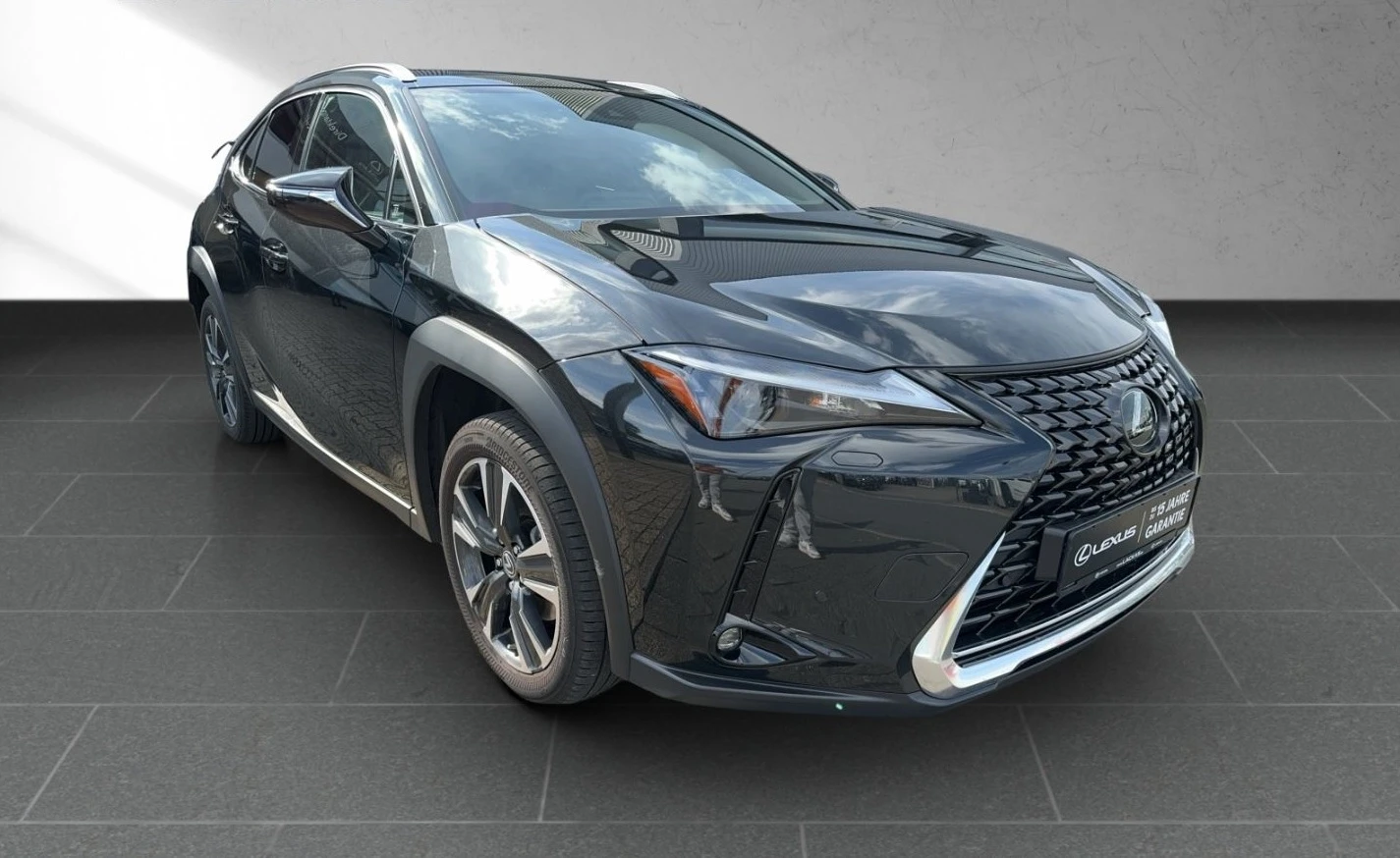 Lexus UX 250h FWD Style Facelift   ! | Mobile.bg   1