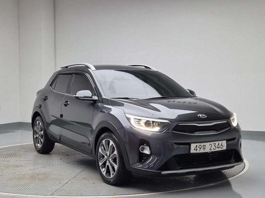 Kia Stonic Diesel 1.6 Trendy * НАЙ-ДОБРА ЦЕНА В БЪЛГАРИЯ*  - изображение 3