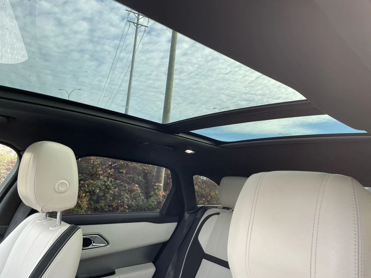 Land Rover Range Rover Velar DIESEL* P300* SE R DYMANIC* BLACK FRIDAY* FULL MAX | Mobile.bg   12