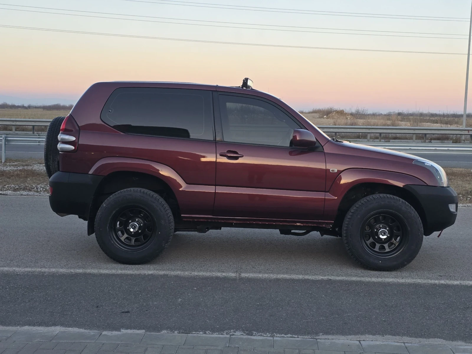 Toyota Land cruiser 3.0D/AVTOMAT/173КС/4Х4/ЛЕБЕДКА-ФУЛЛ - изображение 4