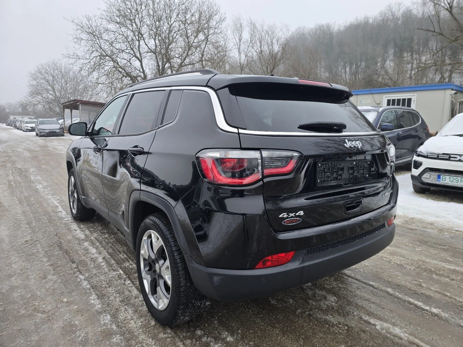 Jeep Compass 2.0MJT 140к.с LIMITED 4WD - изображение 4