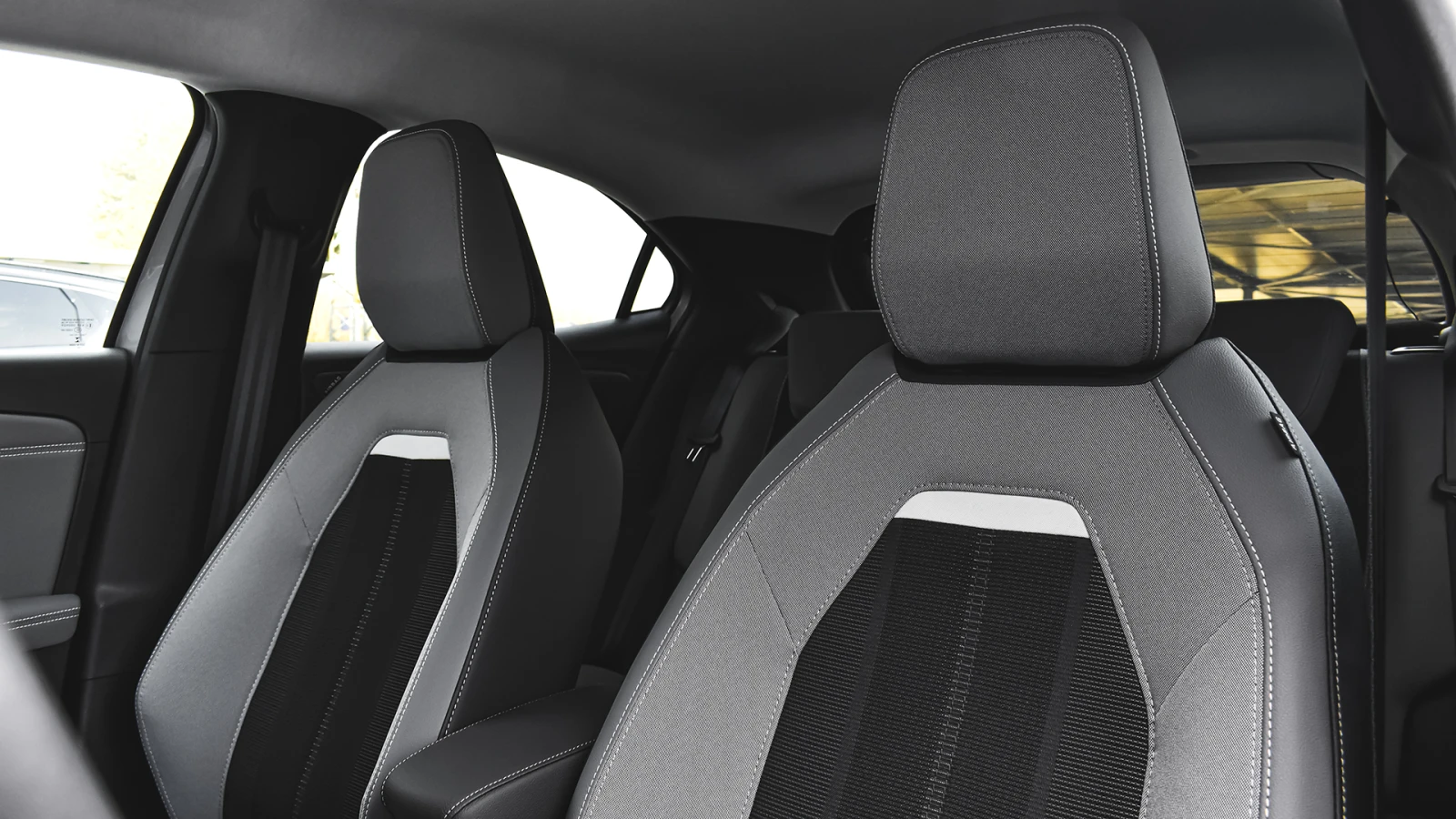 Opel Mokka e-Elegance 50 kWh, снимка 10 - Автомобили и джипове - 53770849