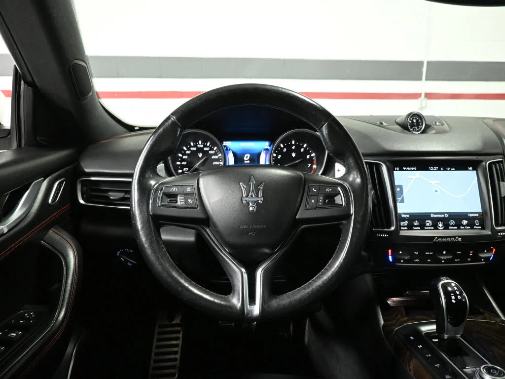 Maserati Levante S * HeadUp* AвтоКредит* (ЦЕНА ДО БГ), снимка 10 - Автомобили и джипове - 53831298