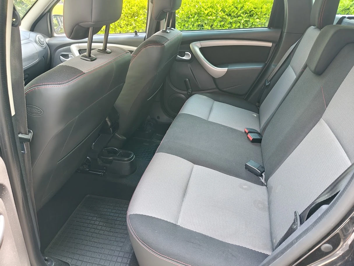 Dacia Duster 1.6 LPG, снимка 8 - Автомобили и джипове - 54806722