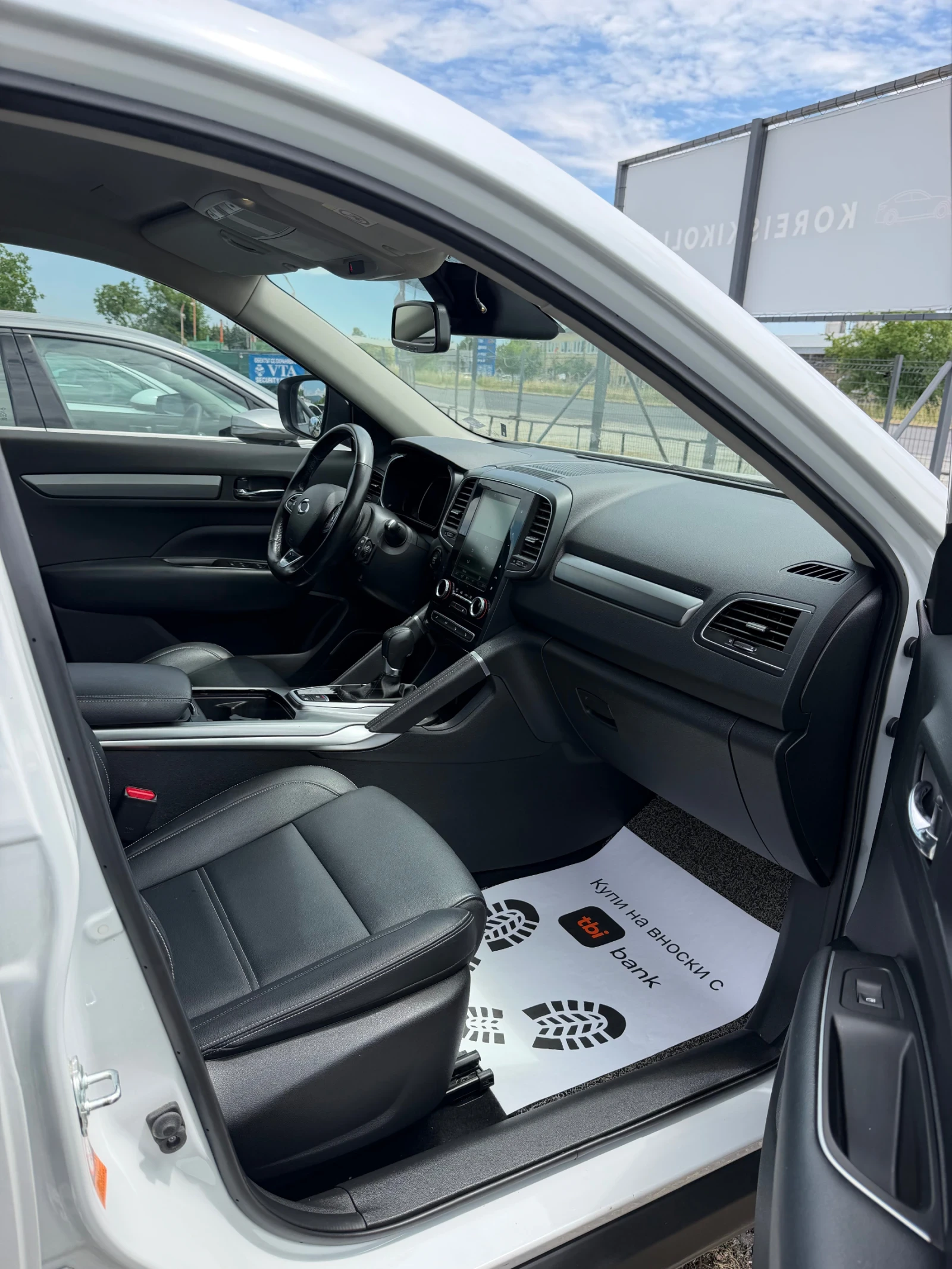 Renault Koleos НАЛИЧНА* ГАЗ, снимка 9 - Автомобили и джипове - 55220851
