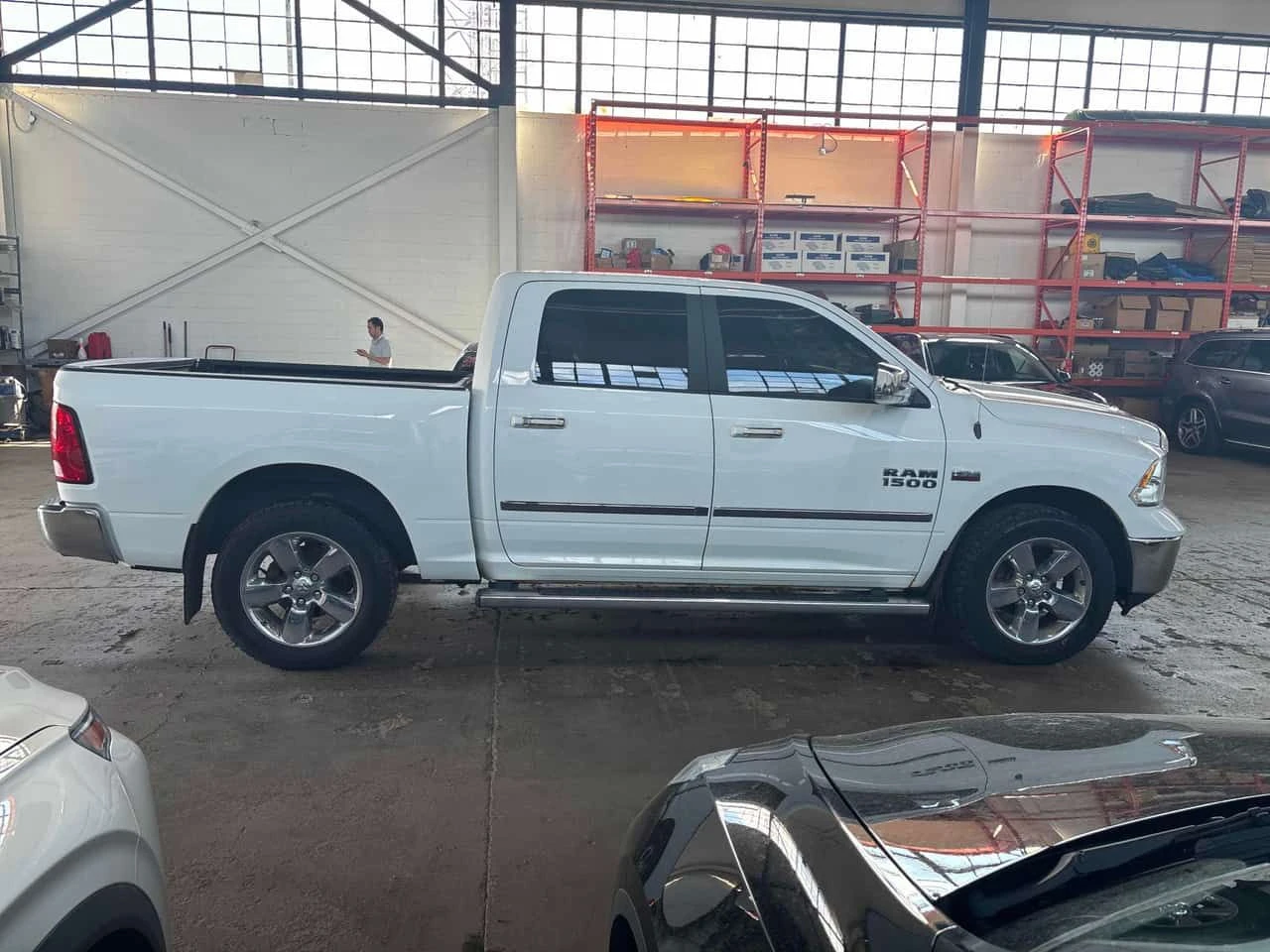Dodge RAM 1500 * Big Horn * CARFAX * ОПЦИЯ ЗА ФИНАНСИРАНЕ , снимка 3 - Автомобили и джипове - 55224158