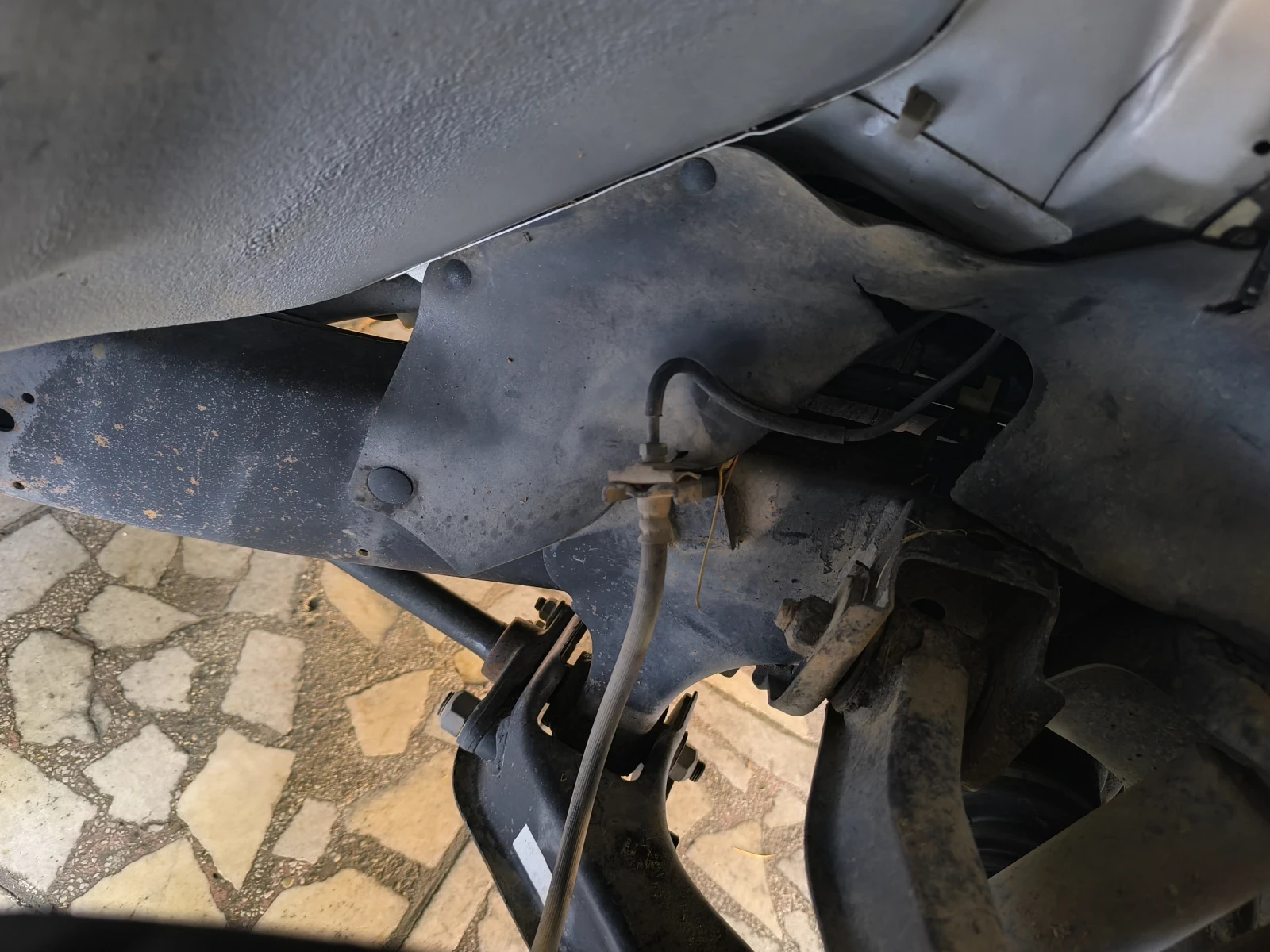 Nissan Navara 2.5 Double Cab, снимка 13 - Автомобили и джипове - 55234562