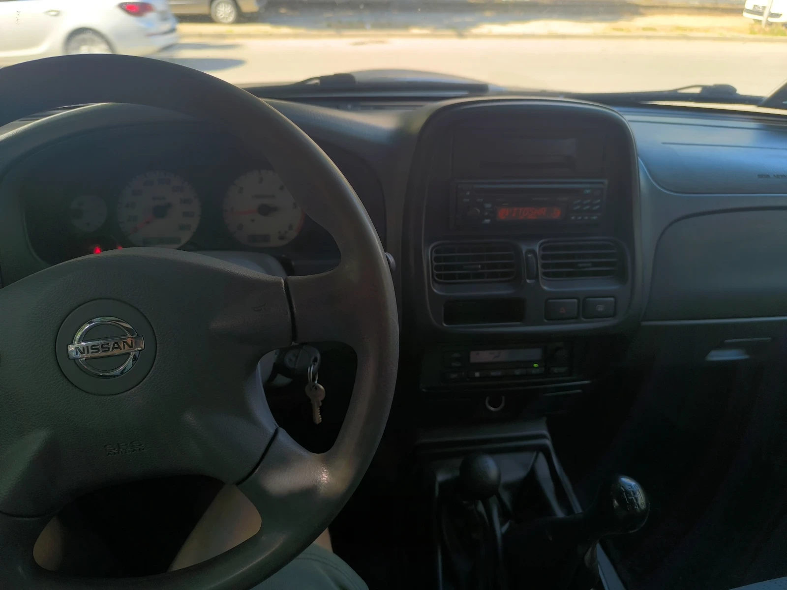 Nissan Navara 2.5 Double Cab, снимка 7 - Автомобили и джипове - 55234562