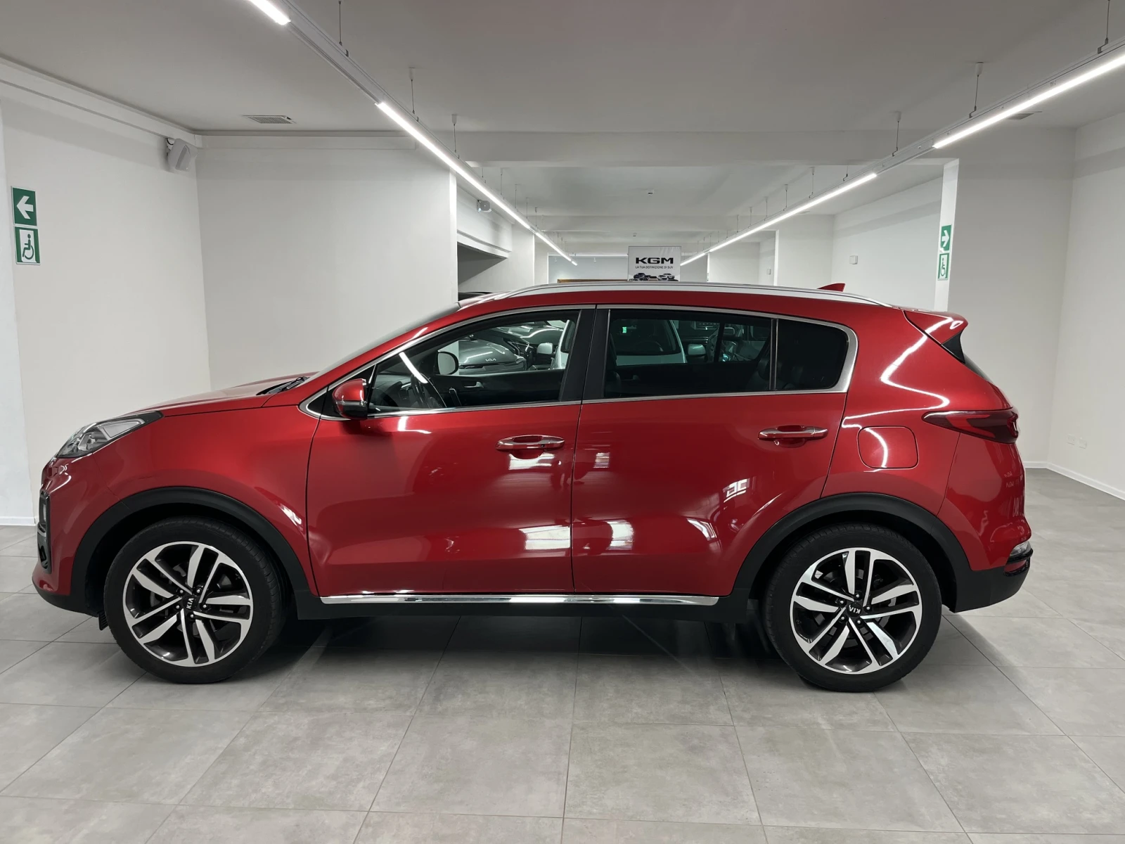 Kia Sportage 1.6 CRDI, снимка 5 - Автомобили и джипове - 55458527