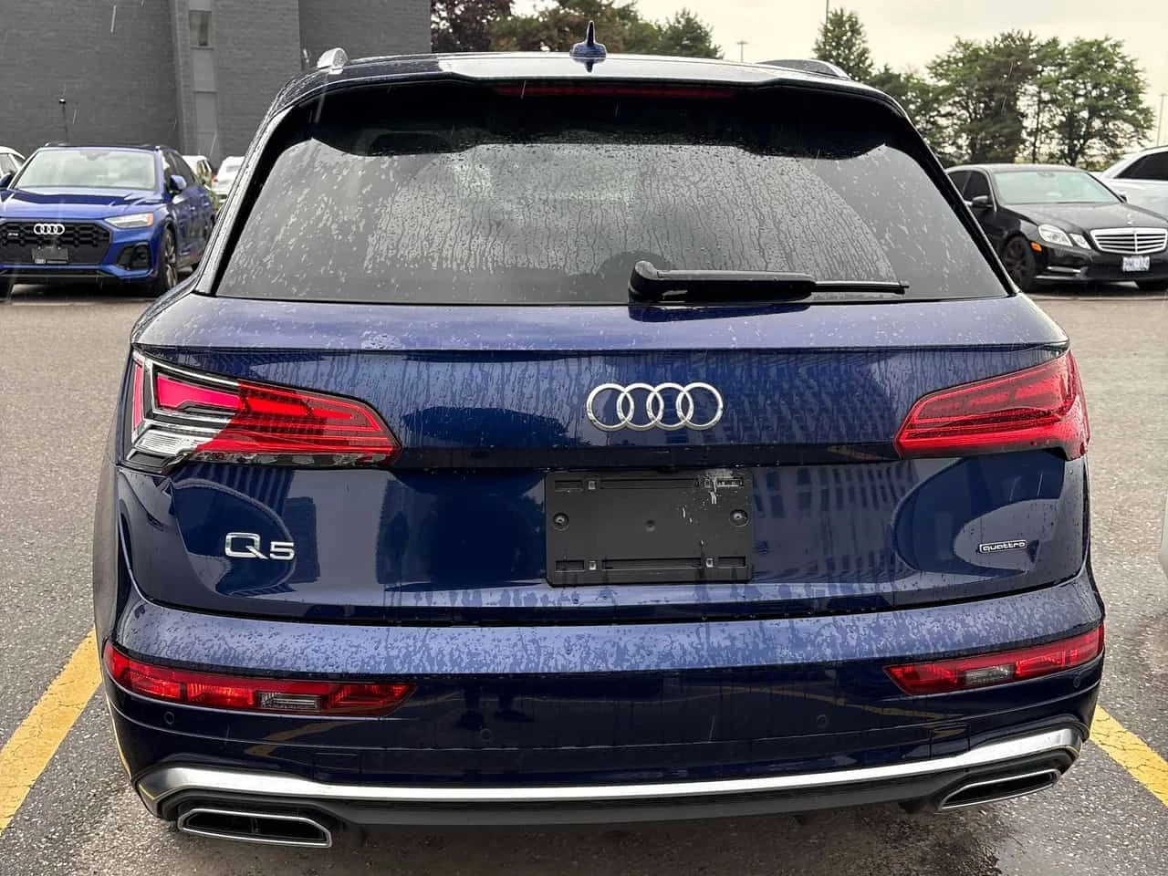 Audi Q5 Progressiv/360/DIS/LED/ОТ ПРЕДСТАВИТЕЛСТВО, снимка 4 - Автомобили и джипове - 55650321