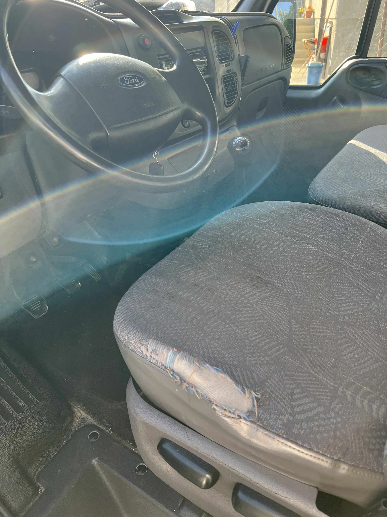 Ford Transit 2.4 - изображение 8