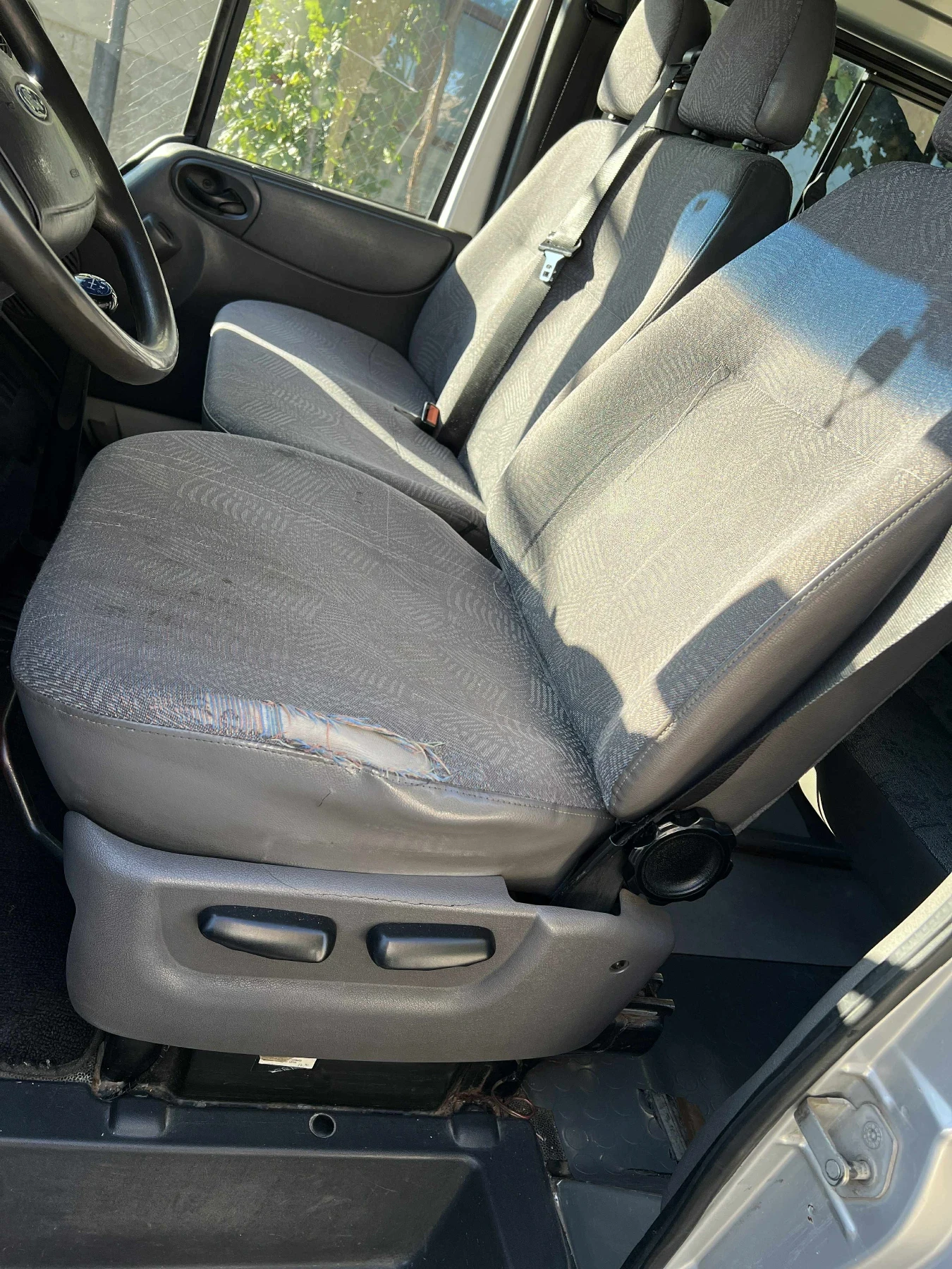Ford Transit 2.4 - изображение 7