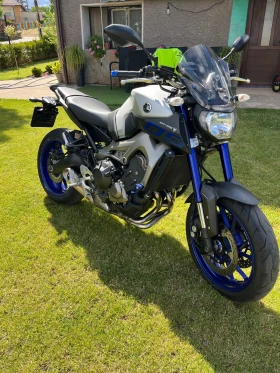 ����� �� �������� �� Yamaha Mt-09 BLUE EDITION 