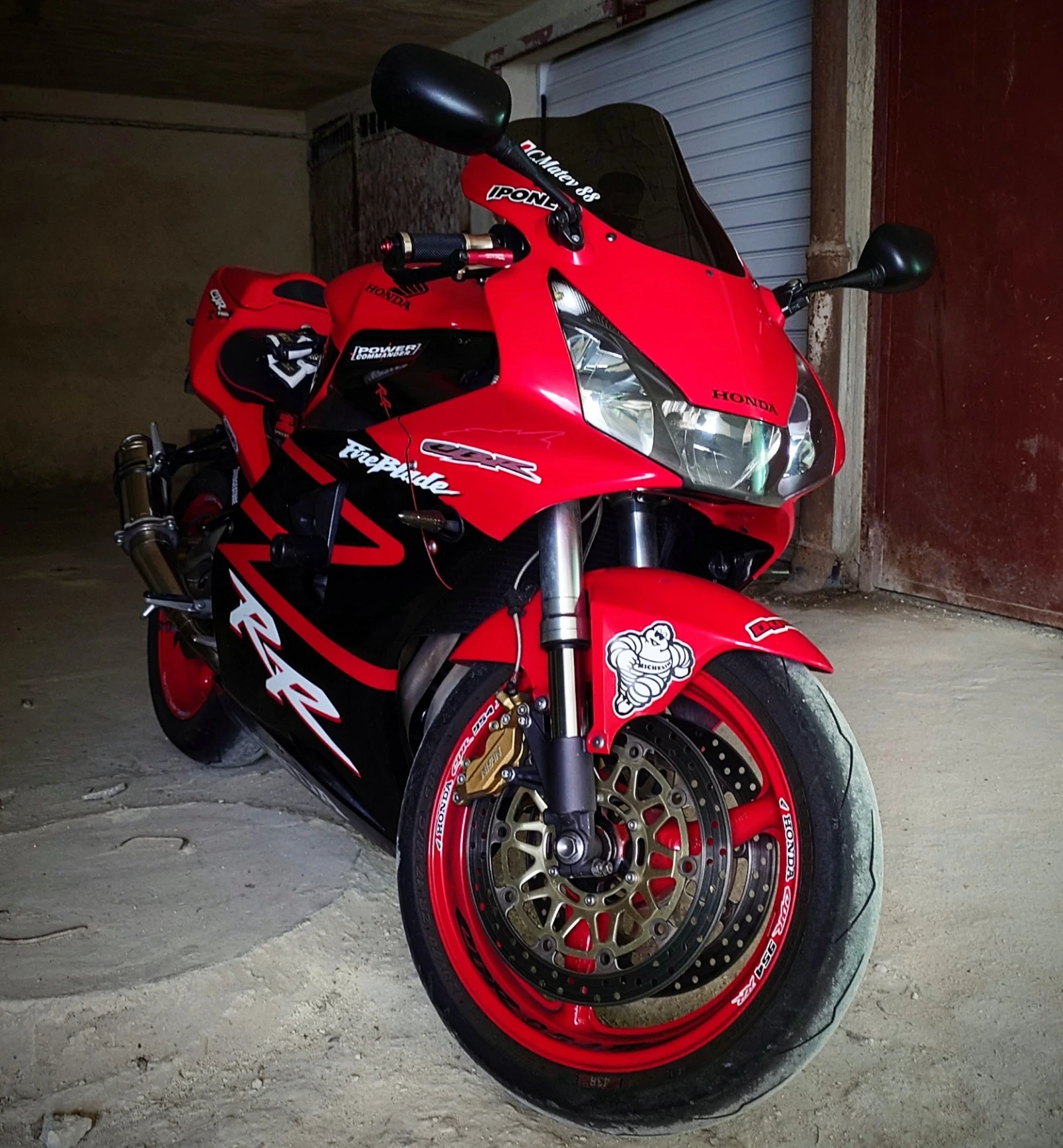 Honda Cbr 954rr, снимка 1