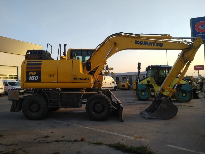 Багер Komatsu PW160, снимка 3 - Индустриална техника - 39764845