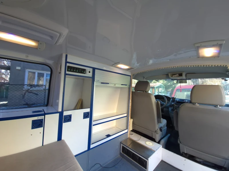 Кемпер VW Transporter T5, снимка 6 - Каравани и кемпери - 52942017