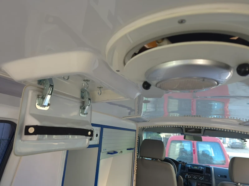 Кемпер VW Transporter T5, снимка 11 - Каравани и кемпери - 52942017