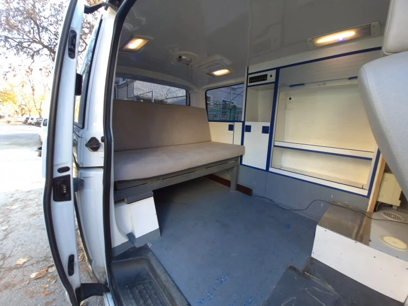 Кемпер VW Transporter T5, снимка 5 - Каравани и кемпери - 52942017