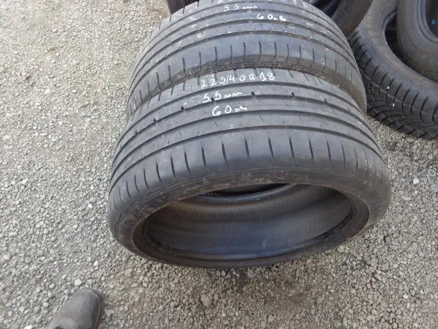 Гуми Летни 225/40R18, снимка 11 - Гуми и джанти - 21435027