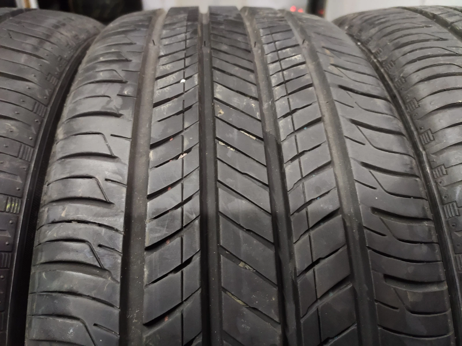  215/45R18 | Mobile.bg   3