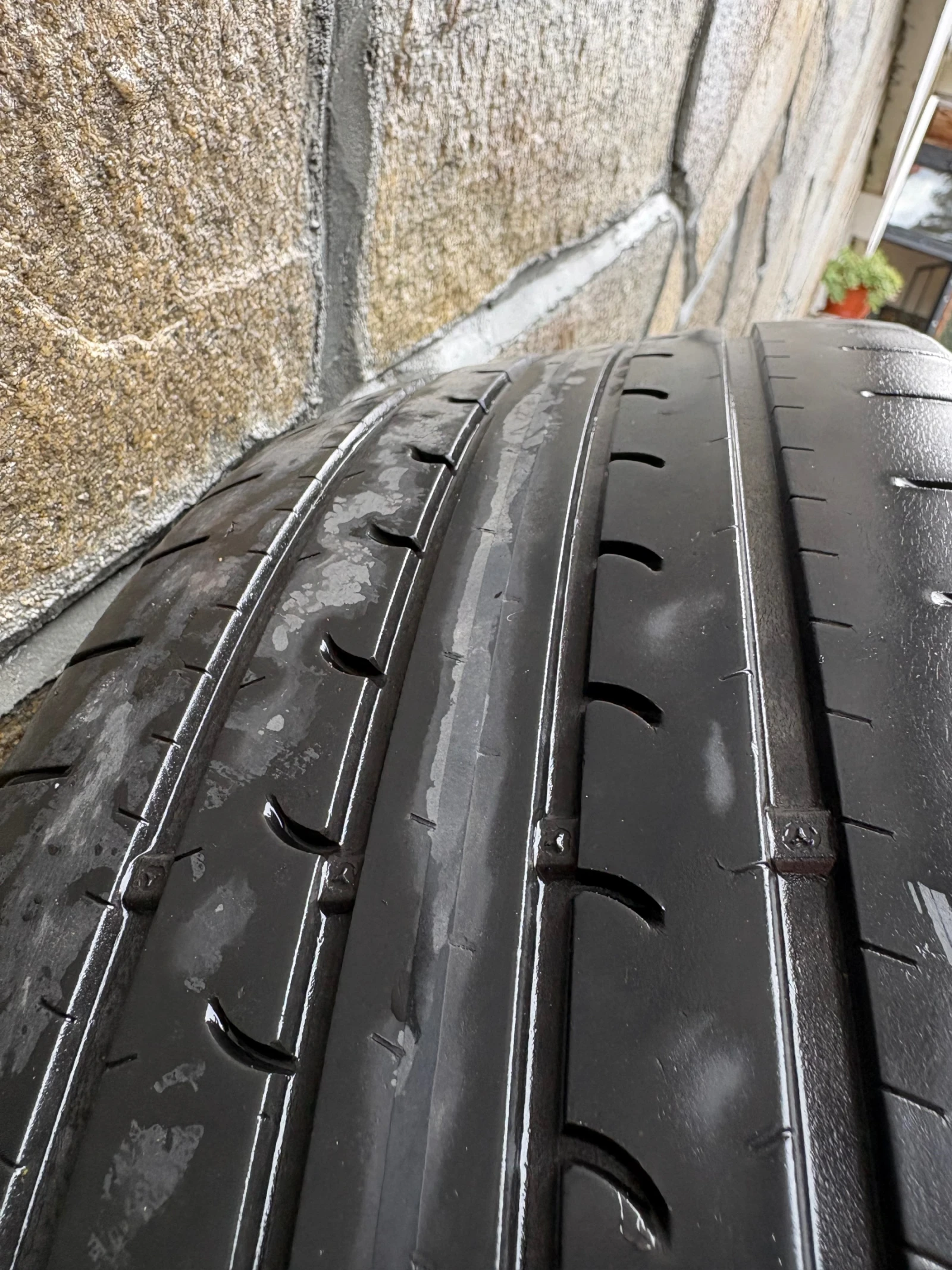 ���� � ������ 215/65R16 | Mobile.bg � ����������� 4