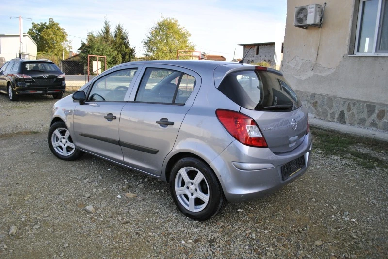 Opel Corsa 1.2, снимка 4 - Автомобили и джипове - 42988901