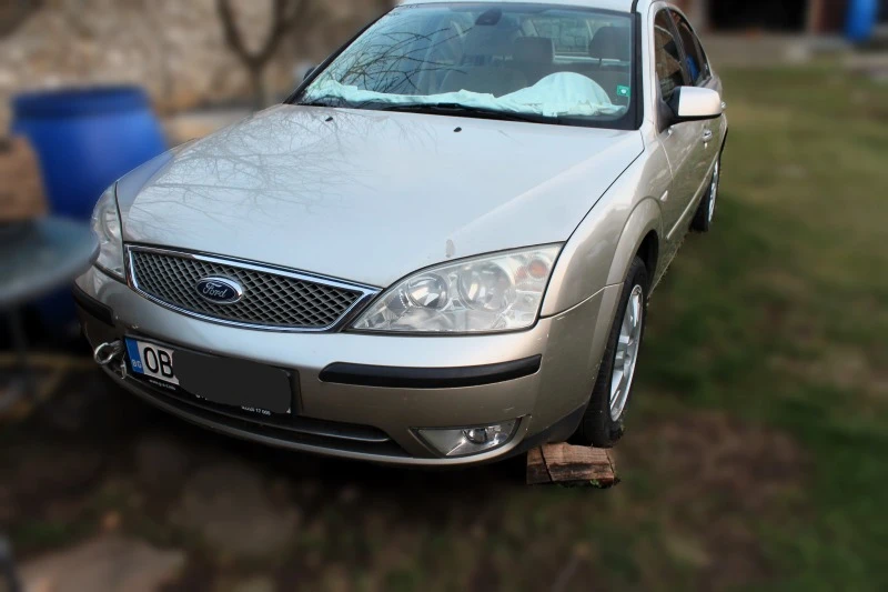 Ford Mondeo ghia, снимка 1 - Автомобили и джипове - 46969296